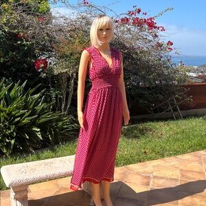 Max studio, red and blue sleeveless maxi dress